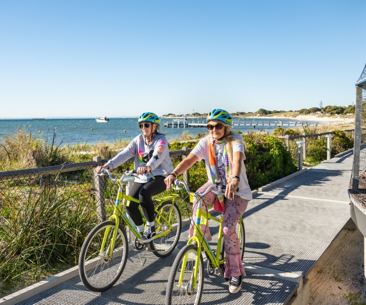 Perthistä: Perth: Rottnest Island - Kokopäiväretki pyörällä ja lautalla