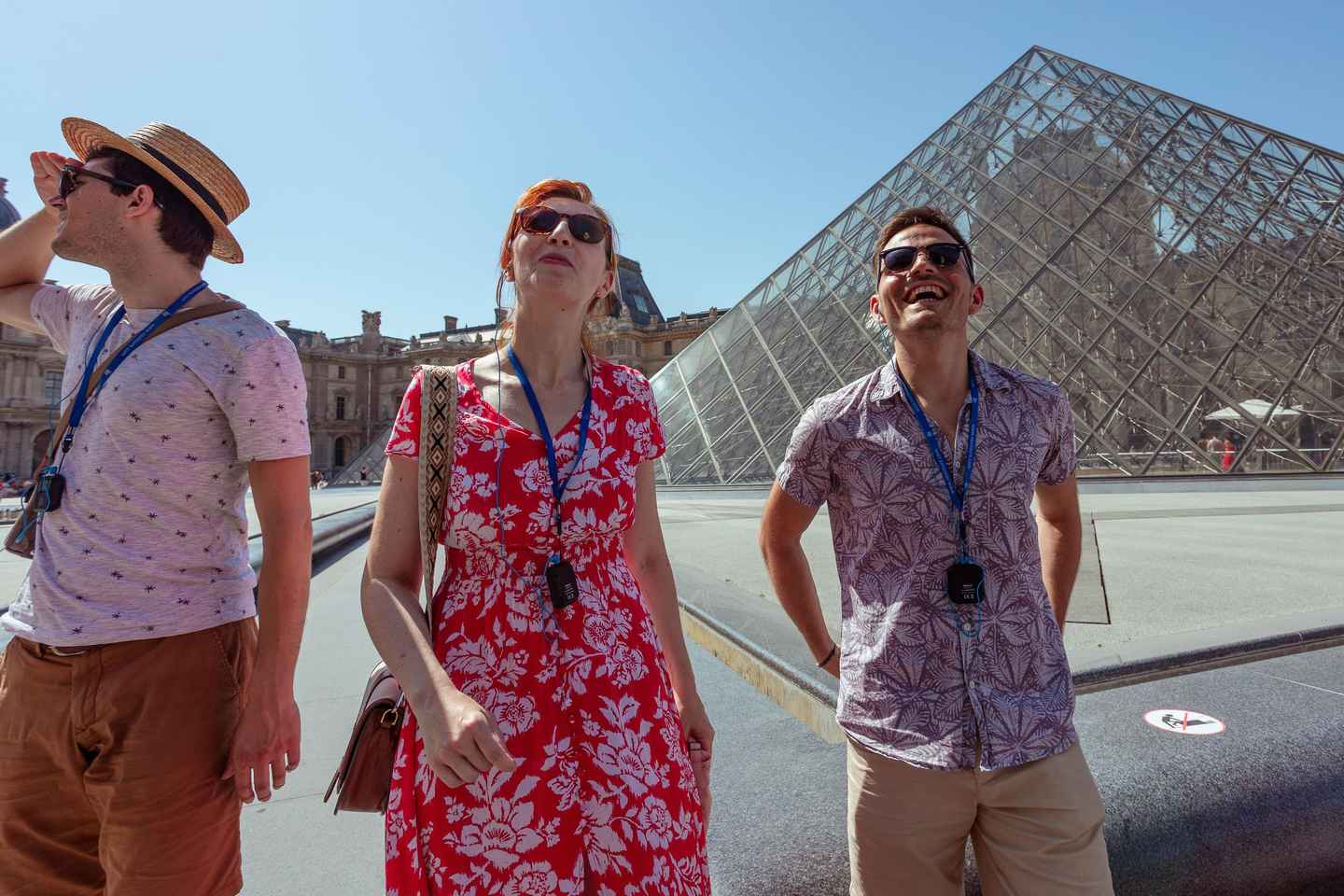 Louvre Museum: Exterior Tour with Skip the Line Ticket - Skip the line ticket + Exterior tour in English ONLY