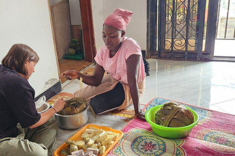 Kampala Cooking Class with Meal and Drinks