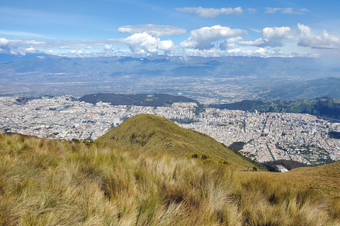 Quito Full-Day: Teleférico, Old Town & Middle of the World