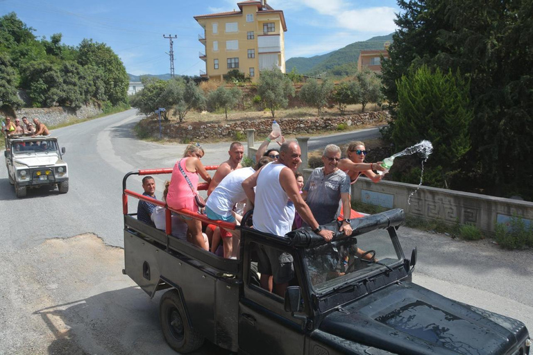 Alanya : Jeep Safari Tour Dim Cave All Inclusive Entry Lunch