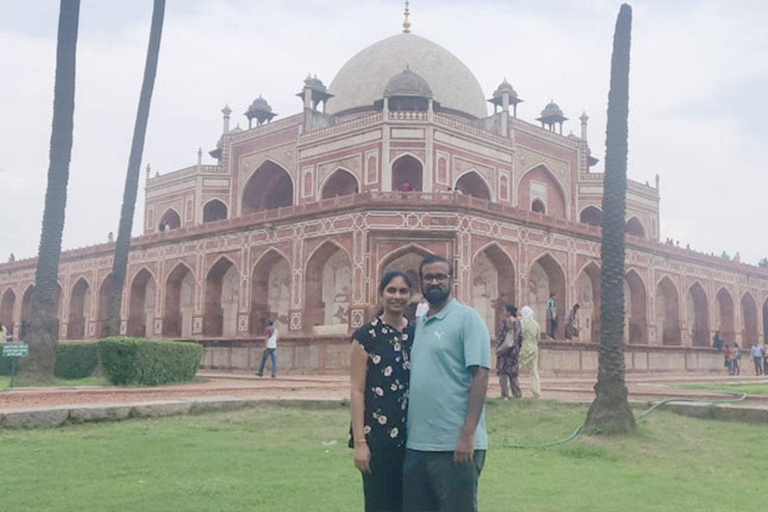 Delhi: Private Day Trip To Old & New Delhi Car, Driver, and Guided Service Only