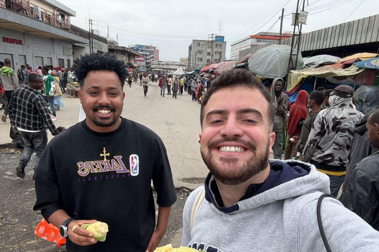 Addis Ababa: Guided City Tour with Lunch and Dinner