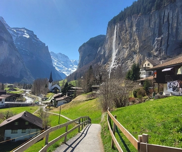 Grindelwald Lauterbrunnen Interlaken Alpi svizzere Tour privato