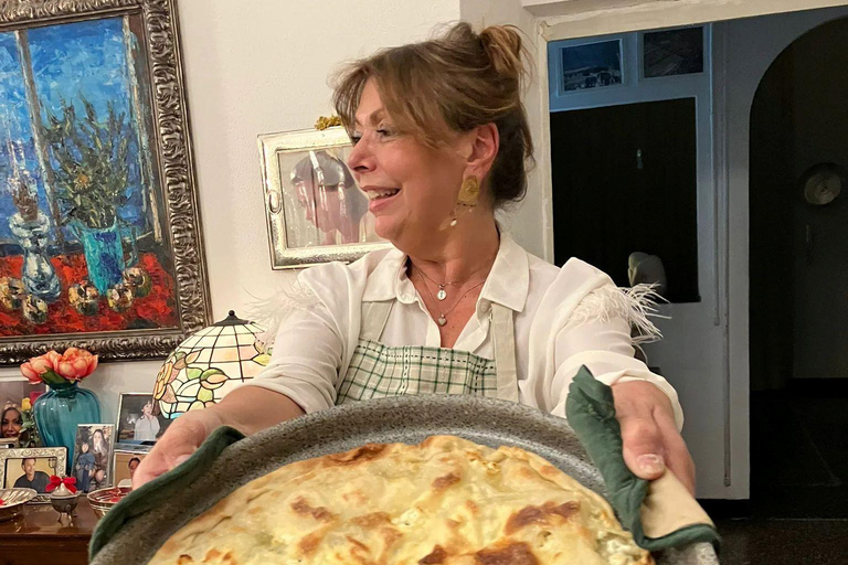 Genoa: Pesto and Focaccia Cooking Class with Prosecco