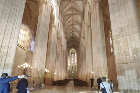 From Lisbon: Medieval Tour, Batalha, Tomar, Alcobaça, Óbidos Private Tour Option