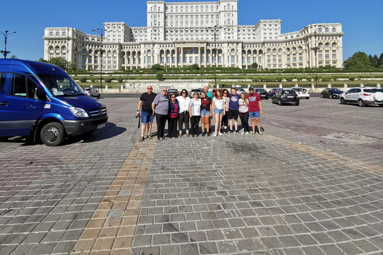 Tour panoramico di Bucarest con tre tappe e due visite.