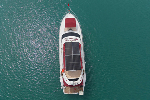 Side: Private Yacht & Sea Boat Cruise with Lunch The private yacht shown in the third picture