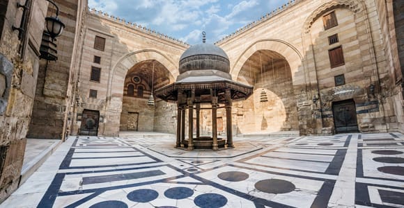 Old Cairo Guided Walk Tour: History, Culture & Street Bites