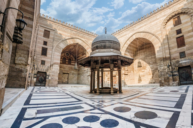 Old Cairo Guided Walk Tour: History, Culture & Street Bites Sharing Walking Tour in English with Meeting Point