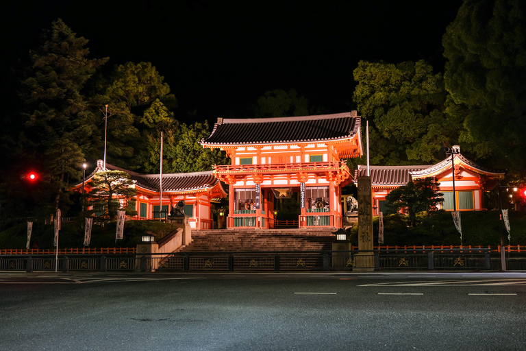 Quioto: Passeio noturno a pé por Gion com tradições de gueixasQuioto: passeio noturno a pé por Gion com tradições de gueixas