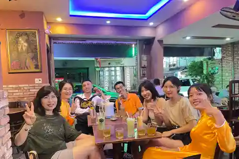 Ho Chi Minh Stadt: Street Food und Sightseeing mit dem Motorrad