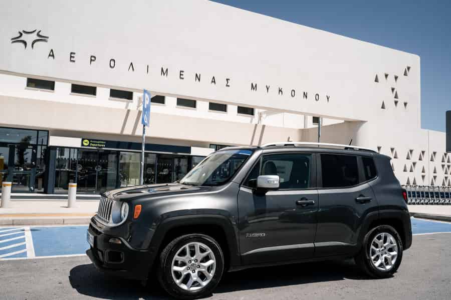 Mykonos: Flughafentransfer und Hafentransfer - Jeep Renegade. Foto: GetYourGuide