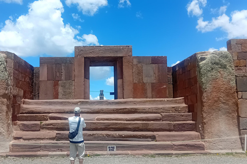 From La Paz: Tiwanaku and Chacaltaya Day Trip