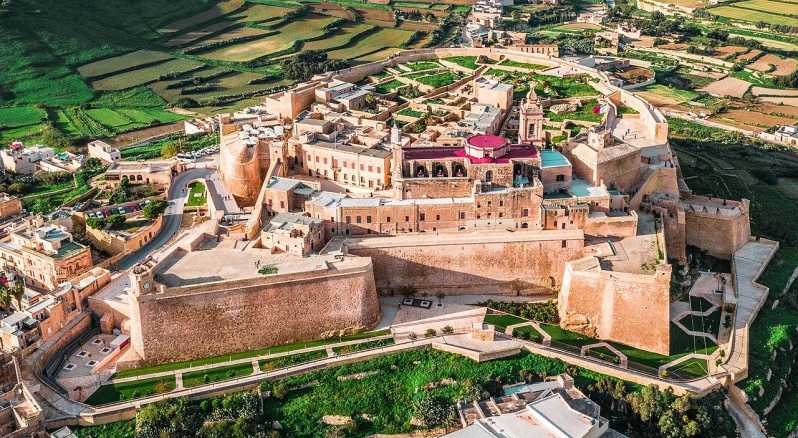 Dagsutflykt Privat tur i Gozo: Upphämtning Malta