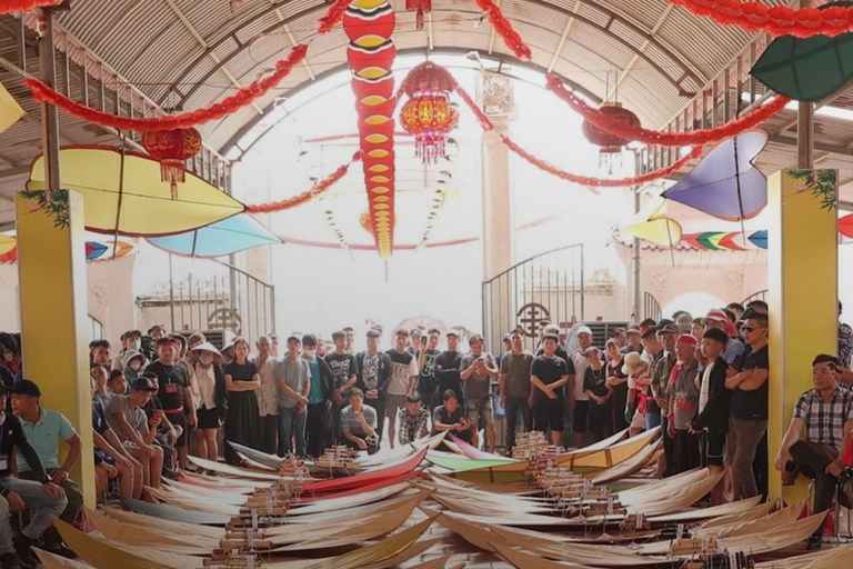 Hanoi: Kite Village or Hat & Incense Village in _SMALL GROUP Private SOLO: Stunning Incense Village & Conical Hat Village