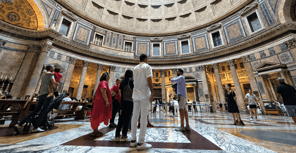 Rome: Pantheon Small-Group Guided Tour with Entry Ticket