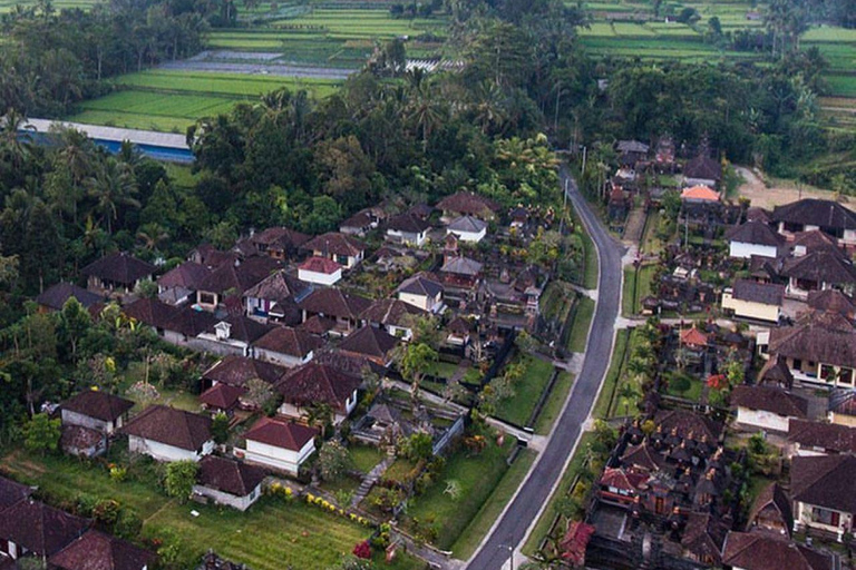 Bali: Tour culturale del villaggio con lezione di cucina