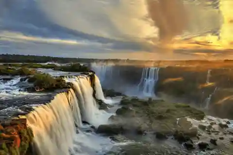 From Foz do Iguaçu: Excursão de 1 Dia Cataratas Brasileiras e Argentinas