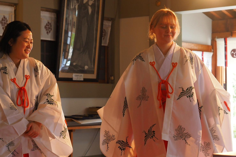 Hiroshima: Experiencia en el Santuario de Waseda Miko y Kannushi