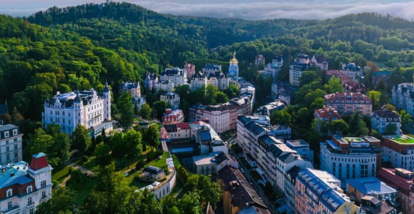 Prag: Tour nach Karlsbad und Loket mit Thermalbädern und Burg