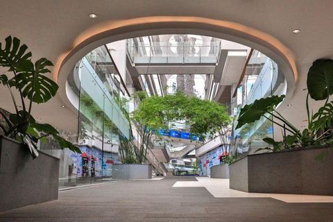 Nairobi: Village Market Guided Tour with Food Tasting village market tour with pickup