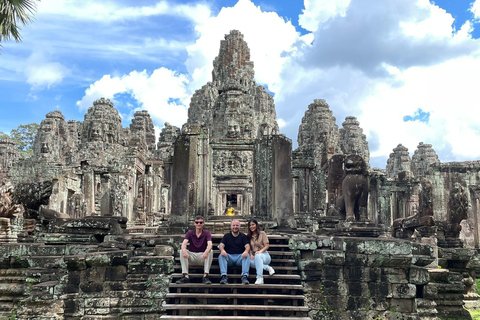 Gita di un giorno intero al tempio di Angkor Wat in Tuk-TukTour privato