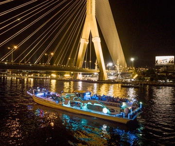 Bangkok: Yodsiam Sightseeing Cruise Snacks & Unlimited Beer