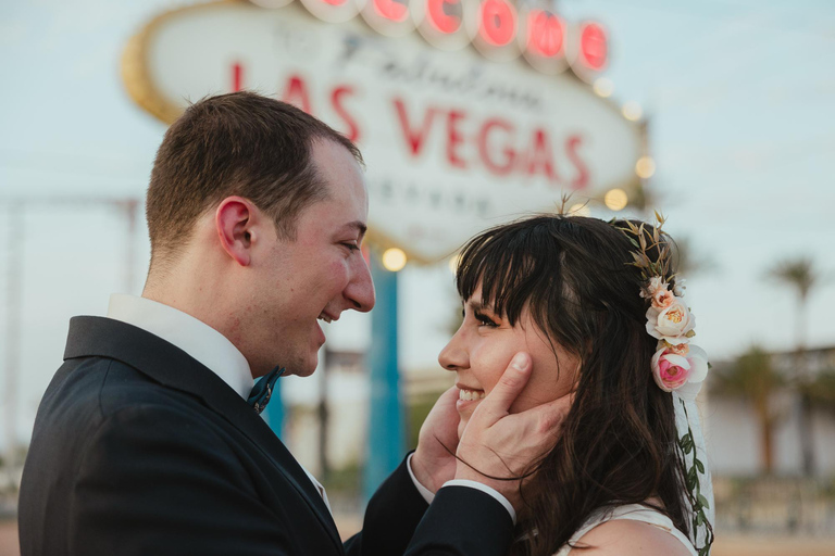 Las Vegas : séance photo dans une chapelle de mariage90 minutes + 45 photos à 2 endroits