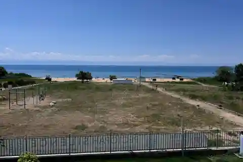 En dag ved Issyk-Kul-søen: Rukh Ordo Park & afslapning i varme kilder