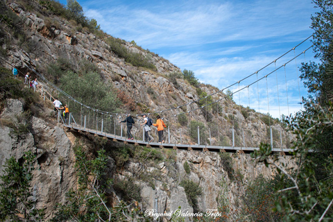 Chulilla: Canyon Turia, Charco Azul, Ponti sospesi...Viaggio per piccoli gruppi