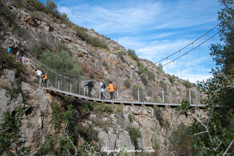 Chulilla: Turia Canyon, Charco Azul, Hanging bridges...Small group trip