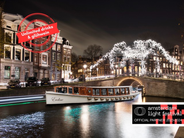 Visit Amsterdam Light Festival All-Inclusive Canal Cruise in Amsterdã