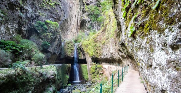 Madeira: Reach the Sun Hike Levada Nova Moinhos Ponta do Sol