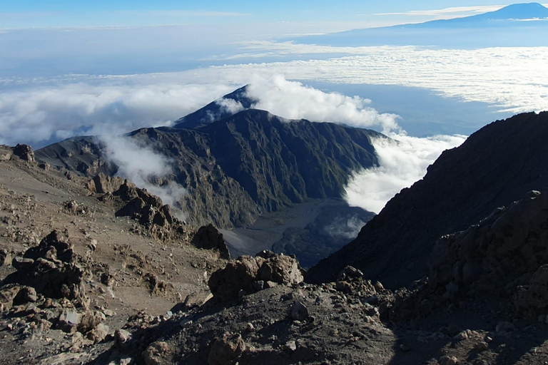 Mount Meru 3-day Trekking TripMount meru 3 days trekking