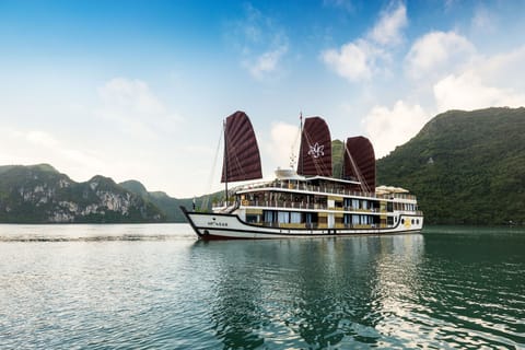 Crociere di 2 giorni con le orchidee nella Baia di Ha Long