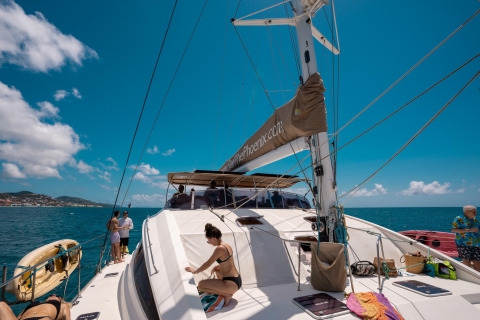 Saint-Martin : Croisière en catamaran de luxe avec déjeuner et boissons
