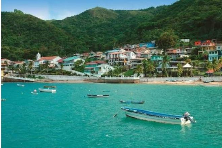 From Panama City: A Day on Taboga Island with Ferry and Lunch