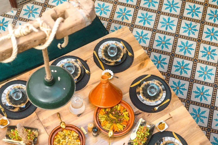 Matlagningskurs i marockansk mat med en lokal kock i Marrakech