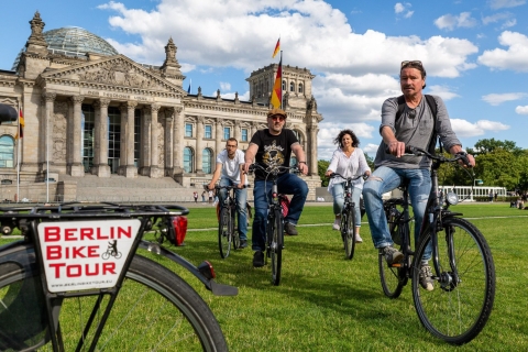 Berlin: kleine groep fietstocht door City CenterTour in het Duits