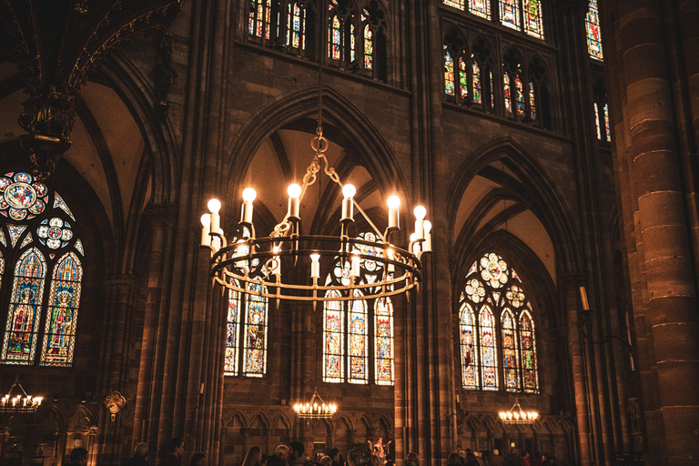 Strasbourg: Notre-Dame Cathedral Guided Walking Tour Notre-Dame Cathedral Guided Tour in Spanish