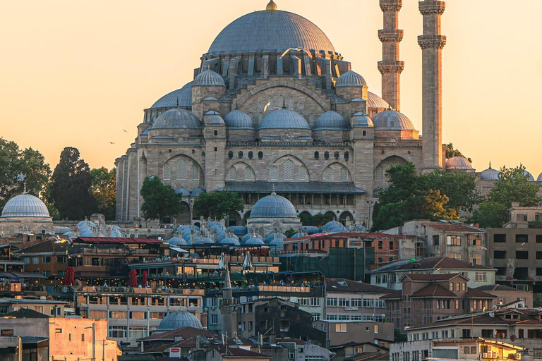 Istanbul: Ottoman Empire to Modern Turkey Walking Tour