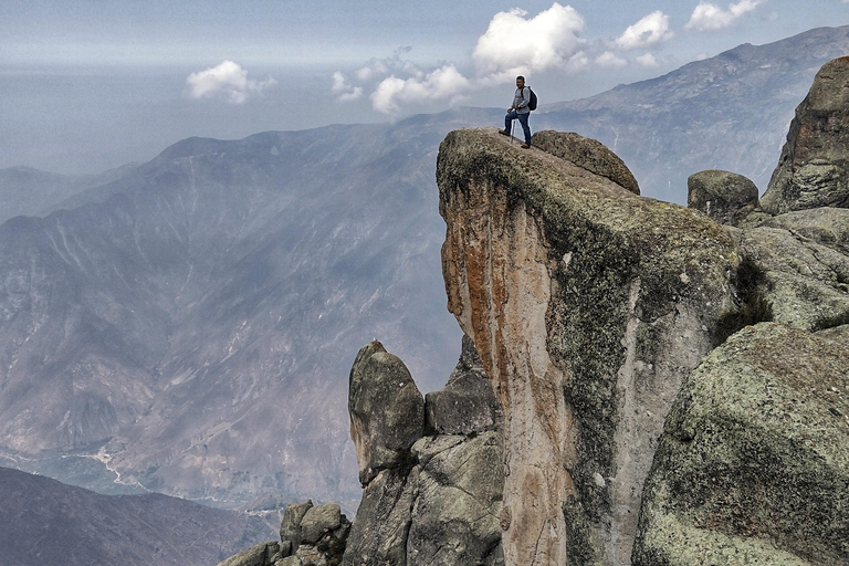 LIMA: ROTA DE TREKKING DE DIA INTEIRO EM MARCAHUASI