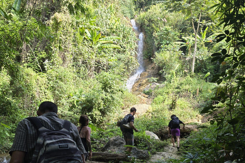 Nong Khiaw: 100 Waterfalls, Nam Ou & Khmu Village Day Tour
