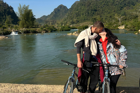 Cao Bang: 2-Day Family Experience With Local Guide 2-Day Family Experience By Car