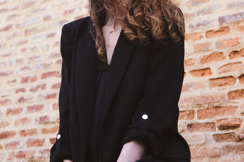Tarragona: Private Photoshoot for Solo Travelers