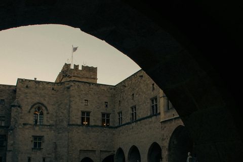 Rodi: Escursione a terra della Città Vecchia e del Palazzo del Gran MaestroRodi: Escursione a terra della città vecchia e del Palazzo del Gran Maestro