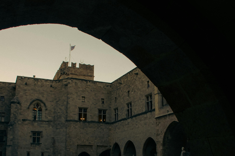 Rodi: Escursione a terra della Città Vecchia e del Palazzo del Gran MaestroRodi: Escursione a terra della città vecchia e del Palazzo del Gran Maestro