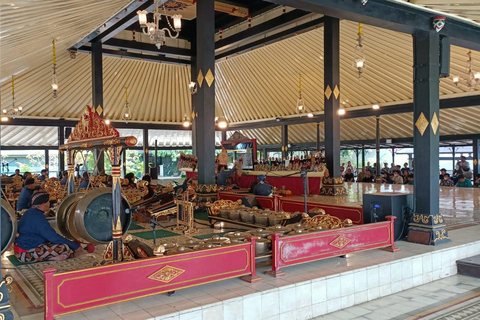 YOGYAKARTA : EXPLORA ANTIGUAS RELIQUIAS CULTURALES