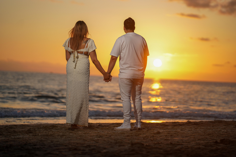 Alanya: Holiday Photo Shoot Families Couples Solo Travelers Meeting Point